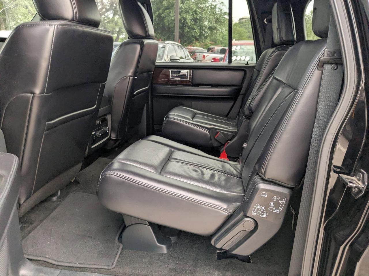 2017 Lincoln Navigator L Select