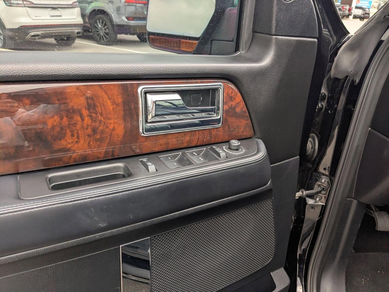 2017 Lincoln Navigator L Select