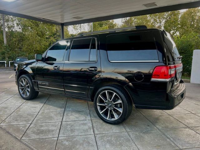 2017 Lincoln Navigator Reserve 2WD