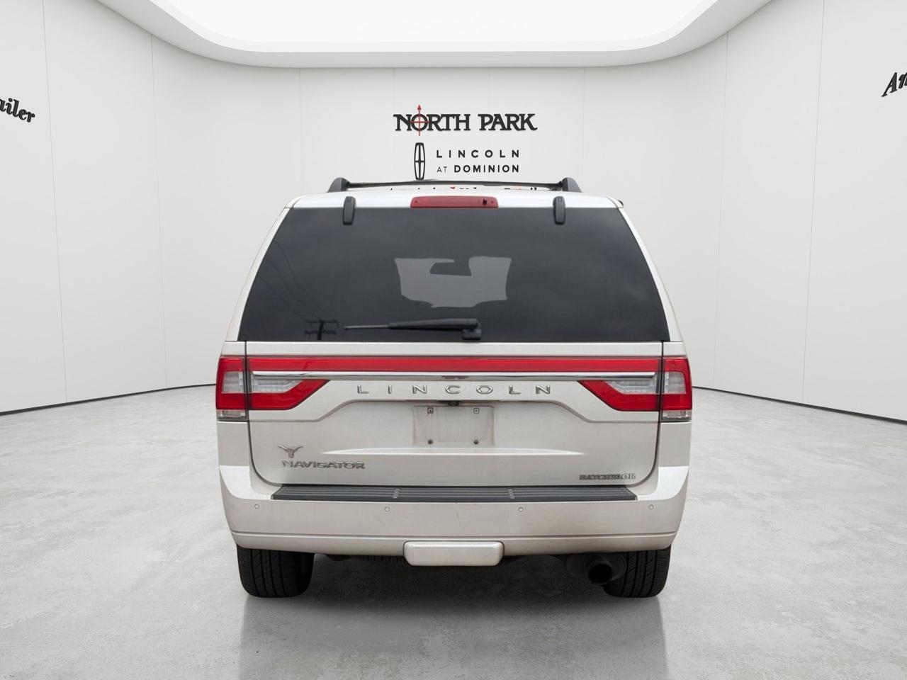 2017 Lincoln Navigator Reserve