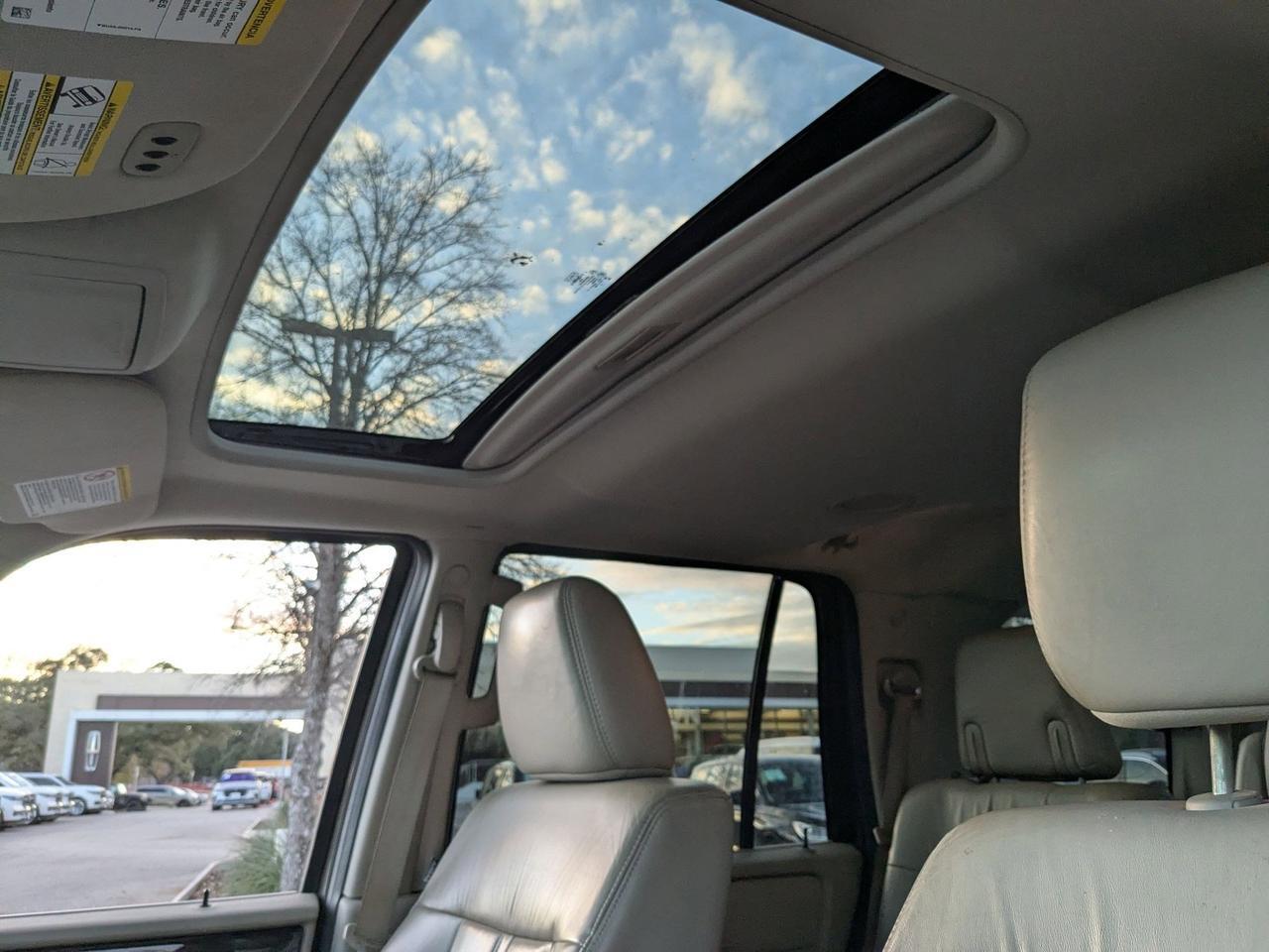 2017 Lincoln Navigator Select