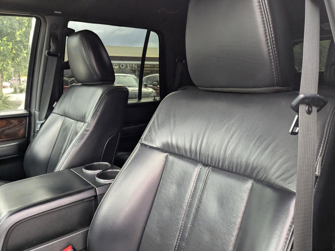 2017 Lincoln Navigator Select