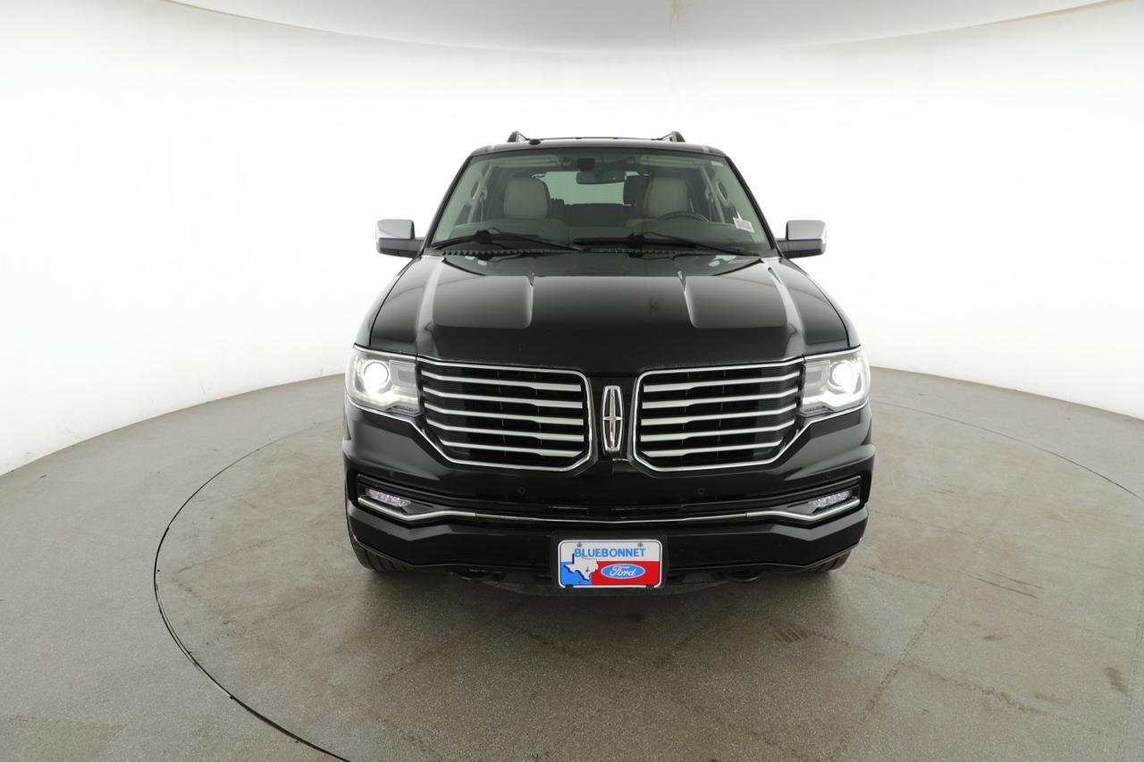 2017 Lincoln Navigator Select