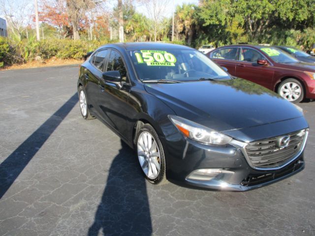 2017 MAZDA 3 i Touring AT 4-Door