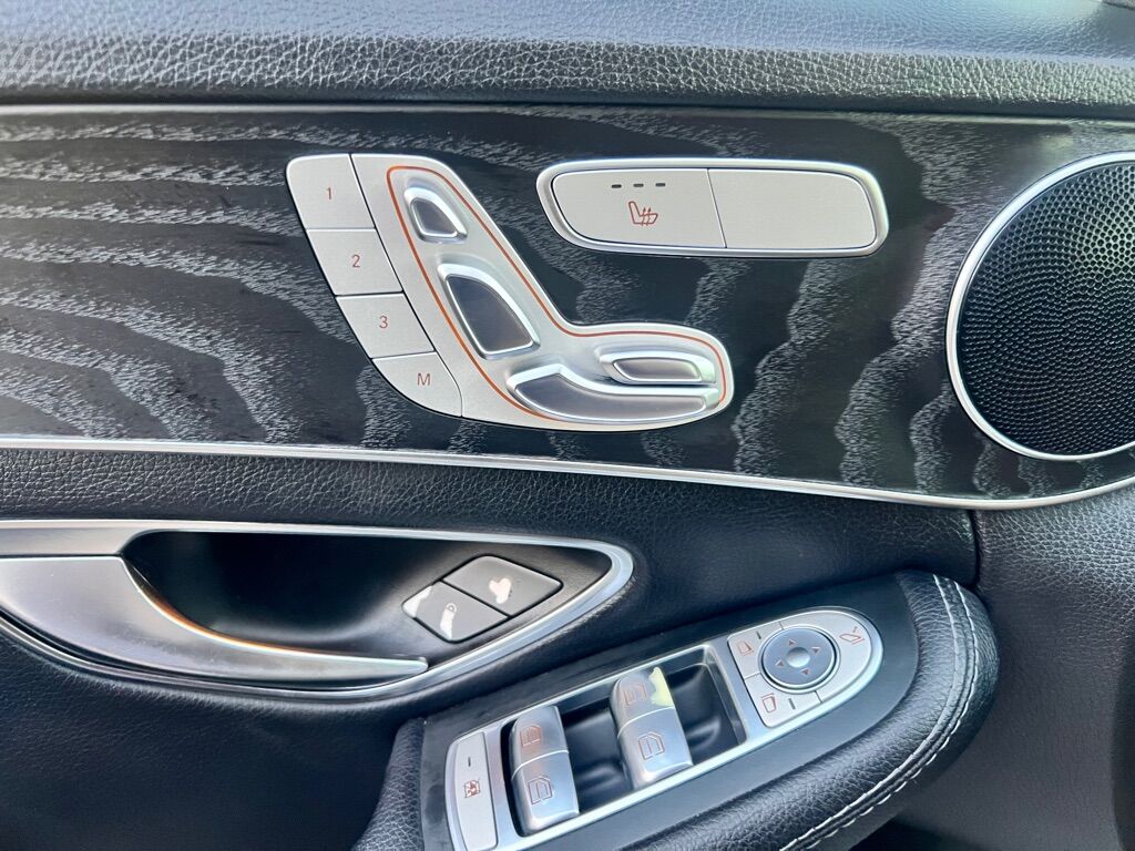 2017 MERCEDES-BENZ C-CLASS C 300 Des Moines WA