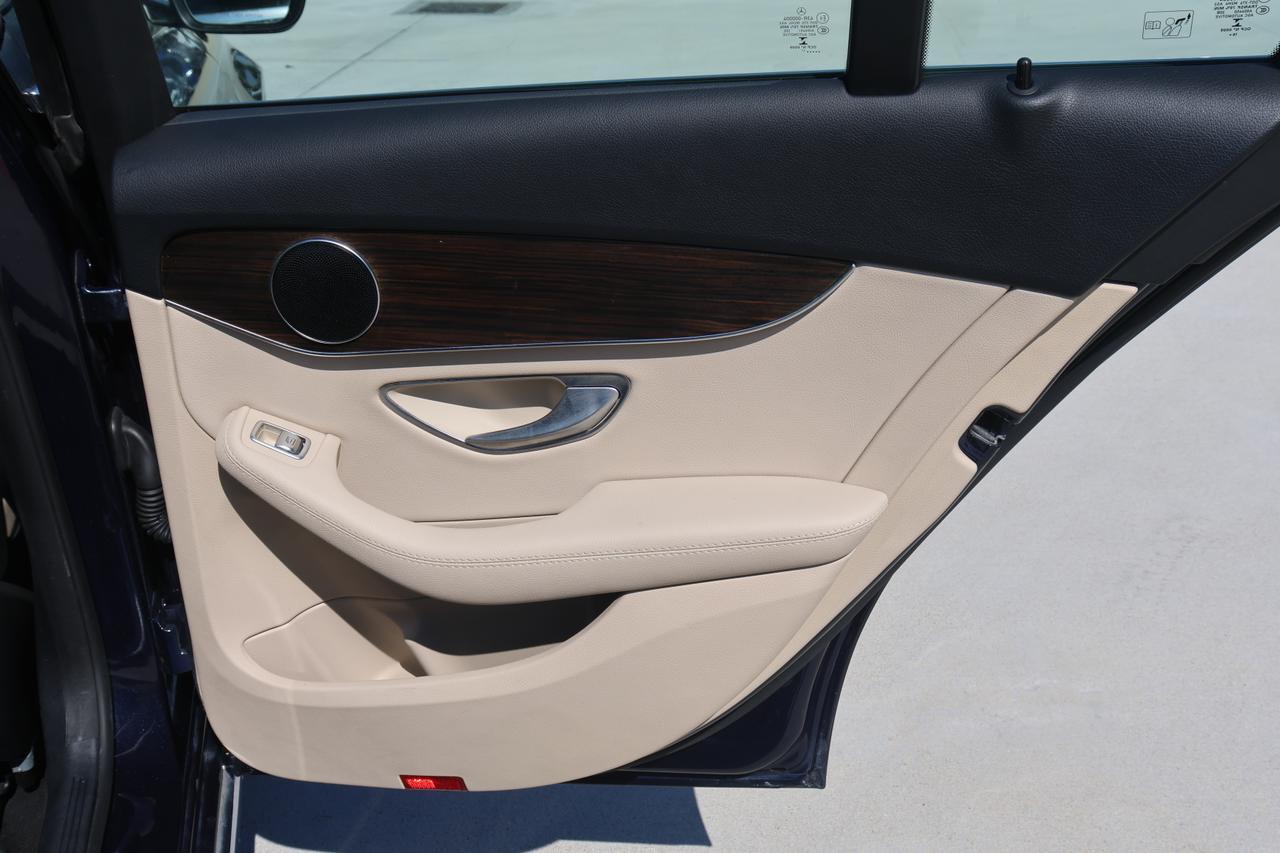 2017 MERCEDES-BENZ C-CLASS C300 Houston TX