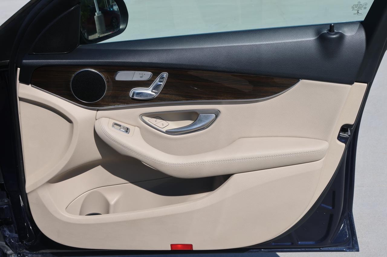 2017 MERCEDES-BENZ C-CLASS C300 Houston TX