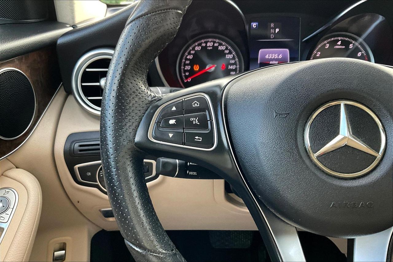 2017 MERCEDES-BENZ GLC 300 Houston TX