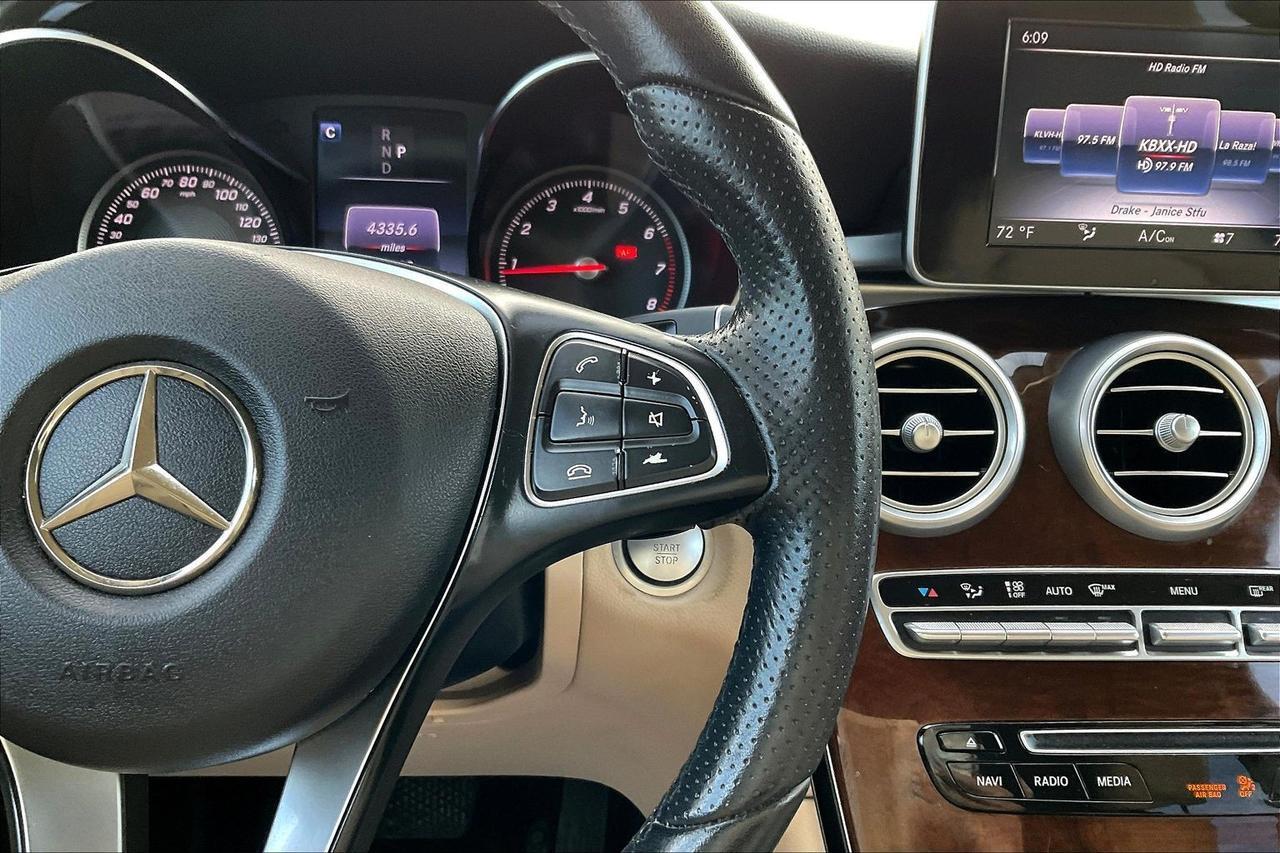 2017 MERCEDES-BENZ GLC 300 Houston TX