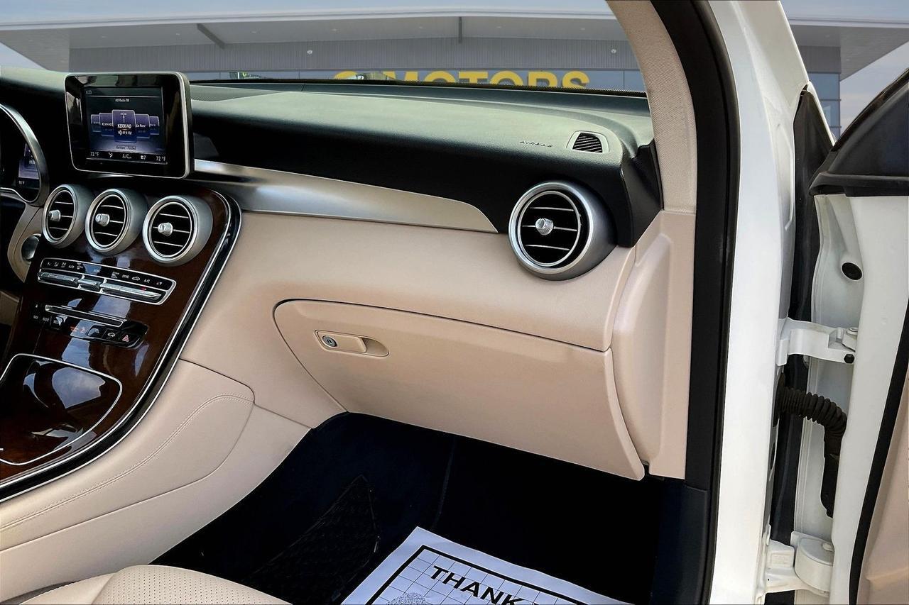 2017 MERCEDES-BENZ GLC 300 Houston TX