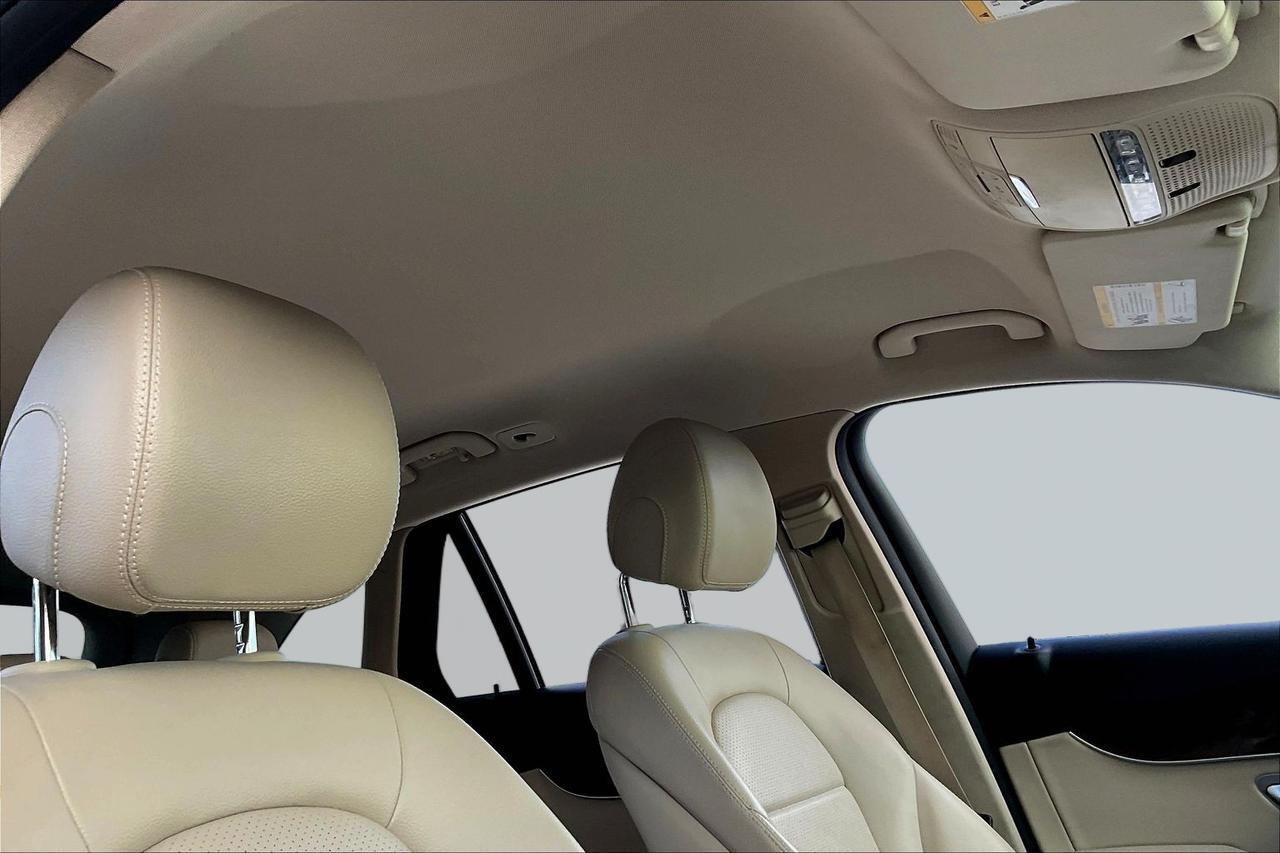 2017 MERCEDES-BENZ GLC 300 Houston TX