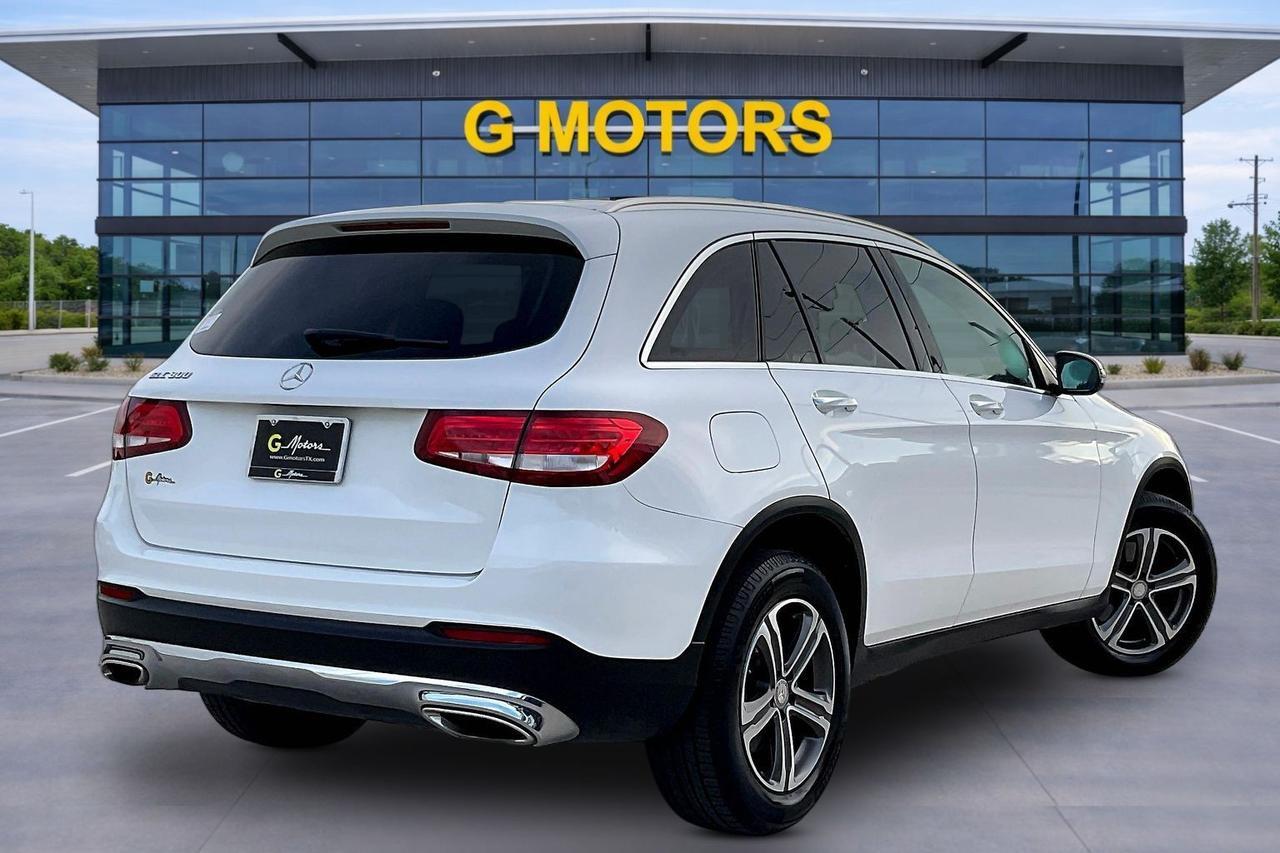 2017 MERCEDES-BENZ GLC 300 Houston TX
