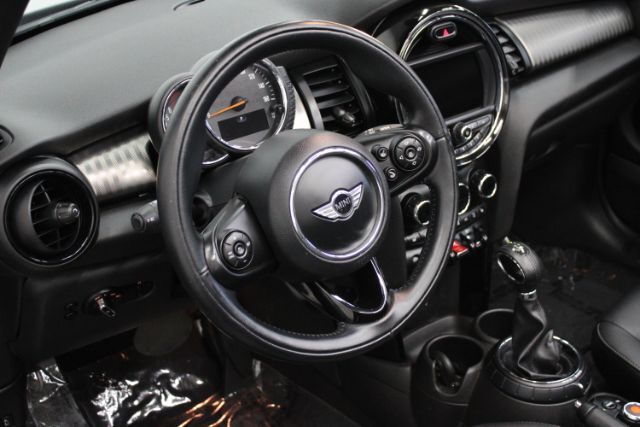 2017 MINI Convertible Cooper Chantilly VA