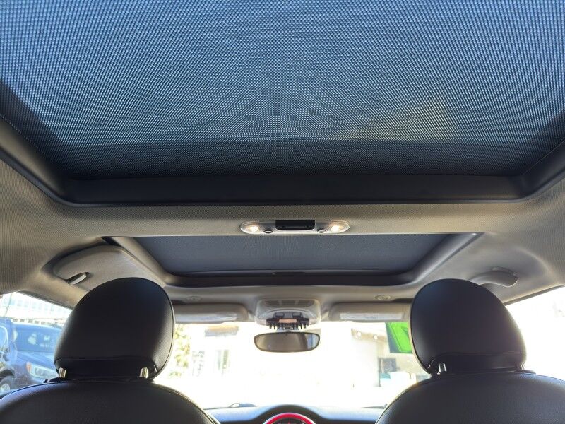 2017 MINI Cooper 4-Door Hatchback FWD Arlington VA
