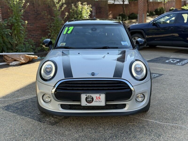 2017 MINI Cooper 4-Door Hatchback FWD Arlington VA