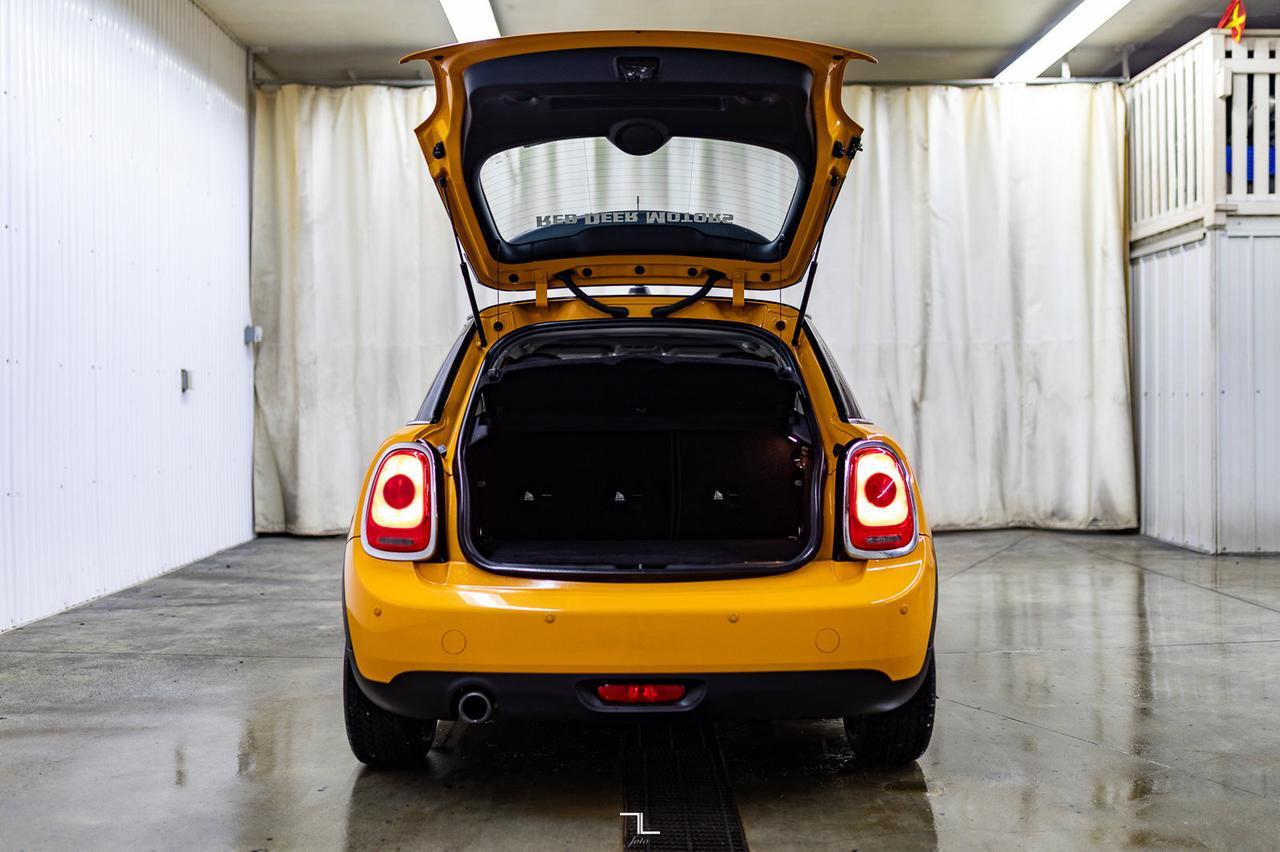 2017 MINI Cooper 5 Door Hatchback Leather Roof Nav Red Deer AB