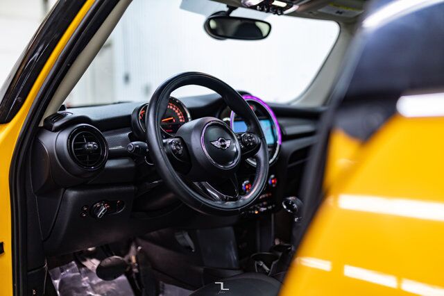 2017 MINI Cooper 5 Door Hatchback Leather Roof Nav Red Deer AB