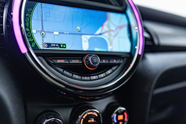 2017 MINI Cooper 5 Door Hatchback Leather Roof Nav Red Deer AB