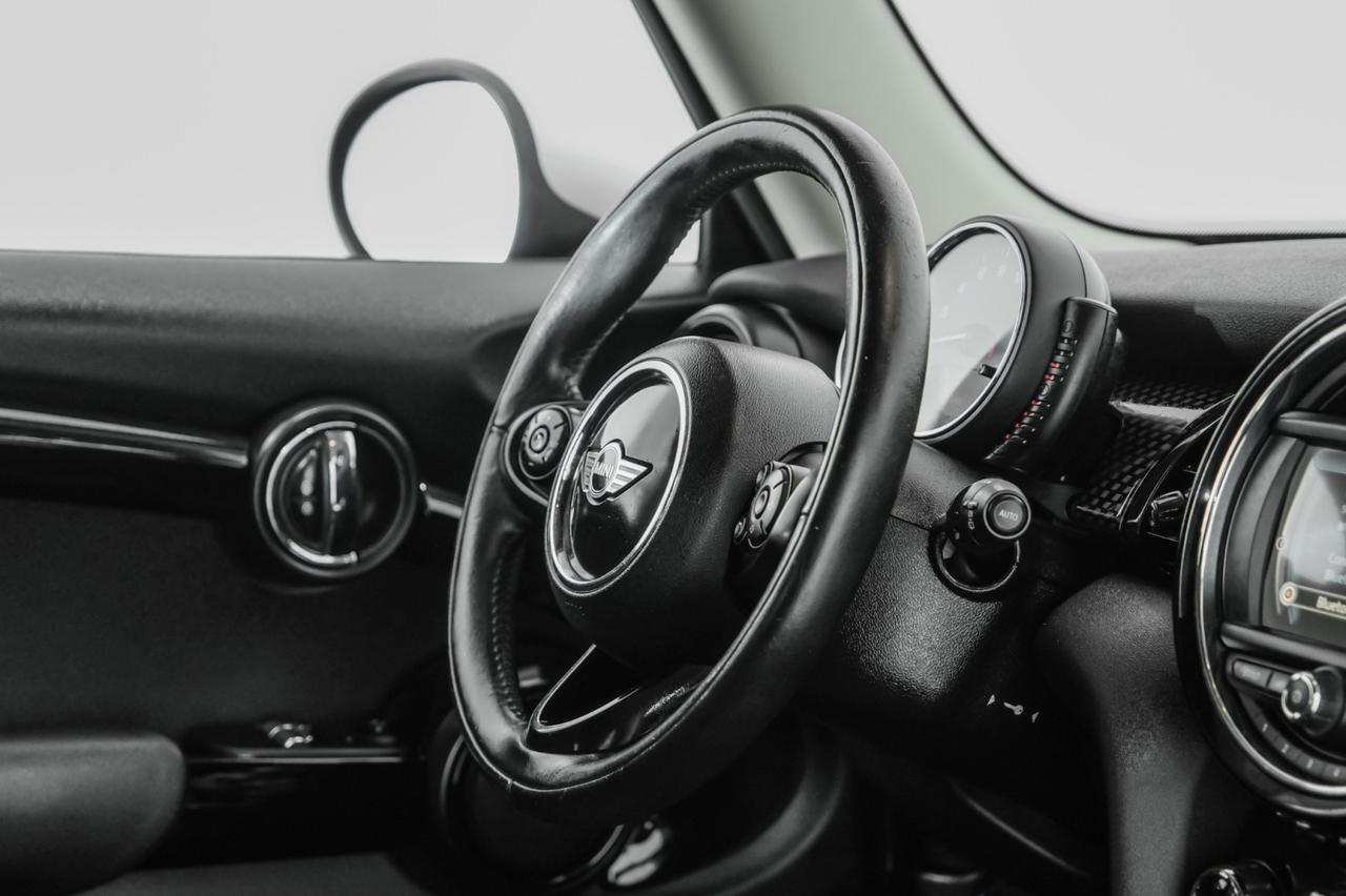 2017 MINI Cooper S AUTOMATIC PANORAMA LEATHER SEATS KEYLESS START BLUETOOTH CRUISE CONTROL Carrollton TX