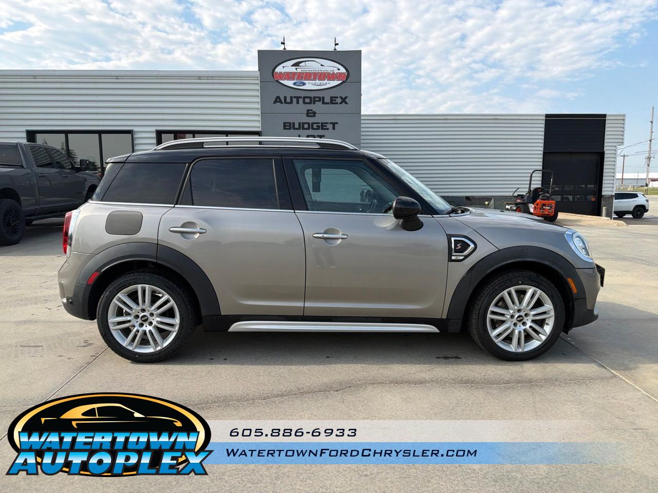 2017 MINI Cooper S Countryman Base