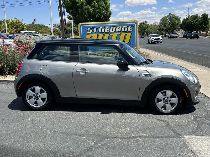 2017 MINI Hardtop 2 Door Cooper St George UT