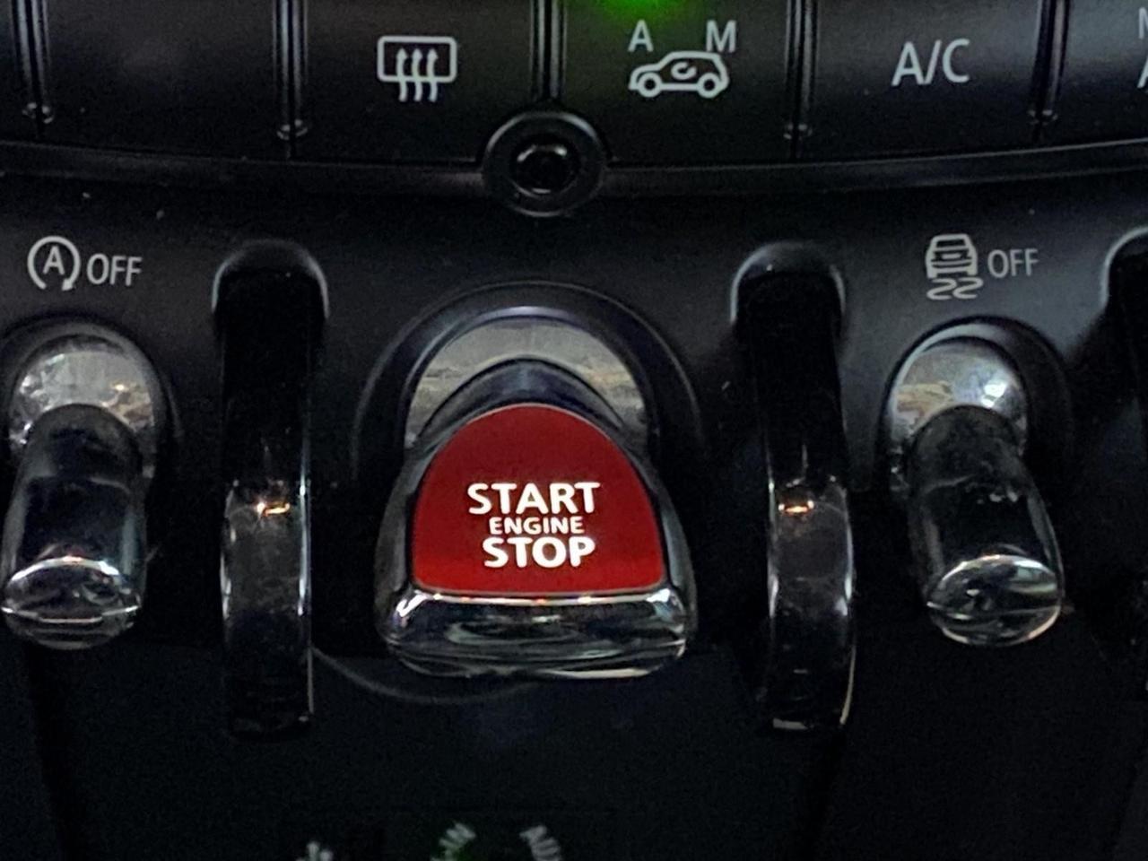 2017 MINI Hardtop 4 Door Cooper Richmond Hill NY