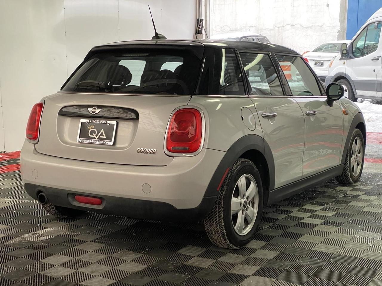 2017 MINI Hardtop 4 Door Cooper Richmond Hill NY