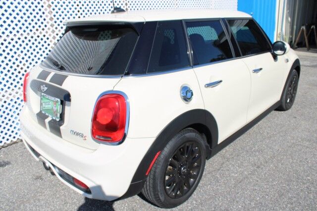2017 MINI Hardtop S Cooper S 4 Door