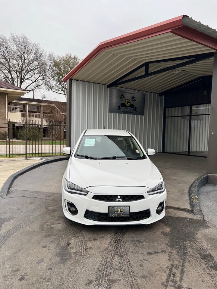 Used MITSUBISHI Houston, TX
