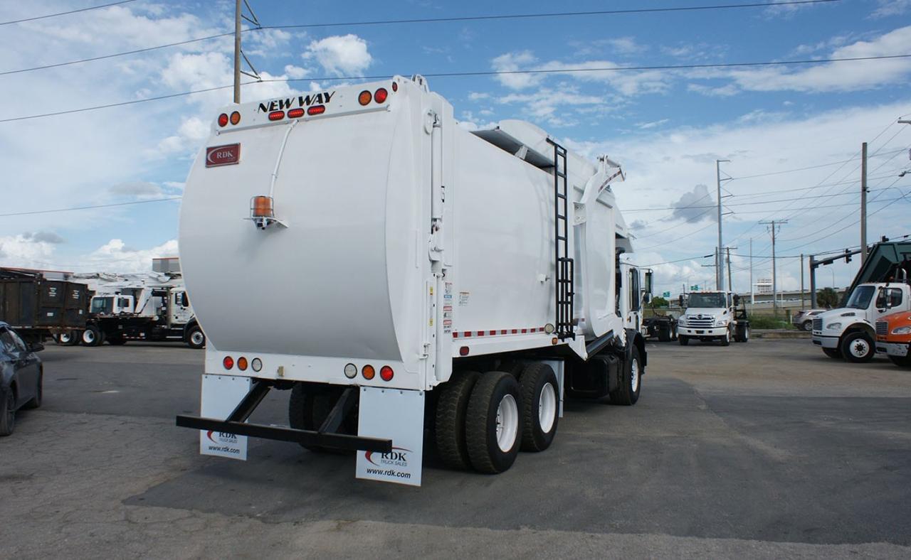 2017 Mack MRU613 40 Yard New way Front Loader Garbage Truck Tampa FL