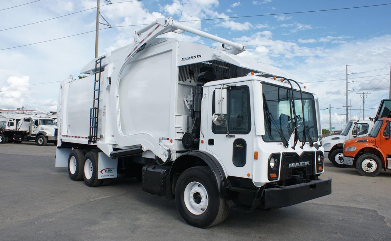 2017 Mack MRU613 40 Yard New way Front Loader Garbage Truck Tampa FL