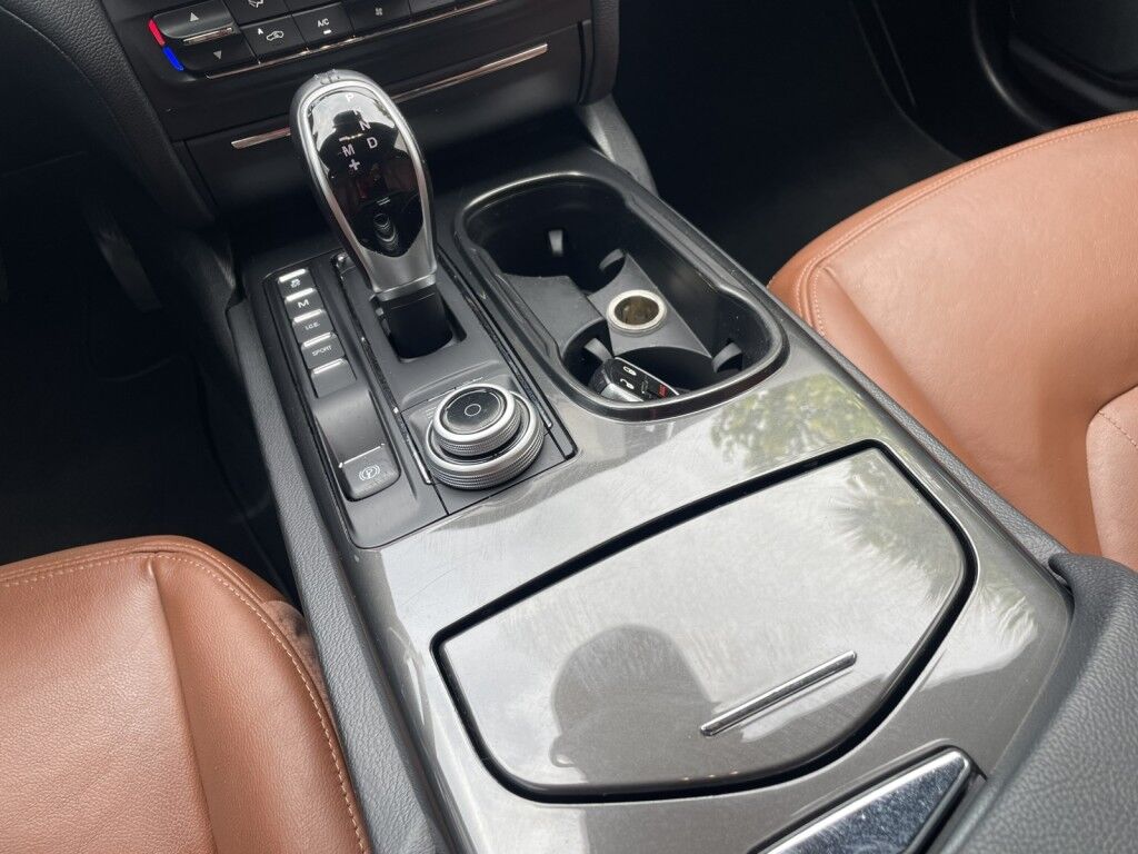 2017 Maserati Ghibli ONLINE FINANCE~BLUETOOTH~CRUISE CONTROL~HEATED & LEATHER SEATS~MOONROOF / SUNROOF Sarasota FL
