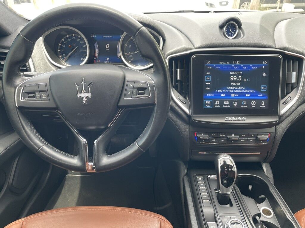 2017 Maserati Ghibli ONLINE FINANCE~BLUETOOTH~CRUISE CONTROL~HEATED & LEATHER SEATS~MOONROOF / SUNROOF Sarasota FL
