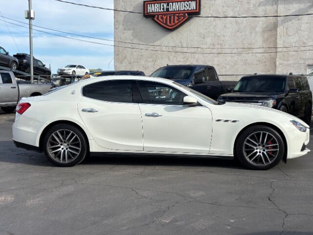 2017 Maserati Ghibli g