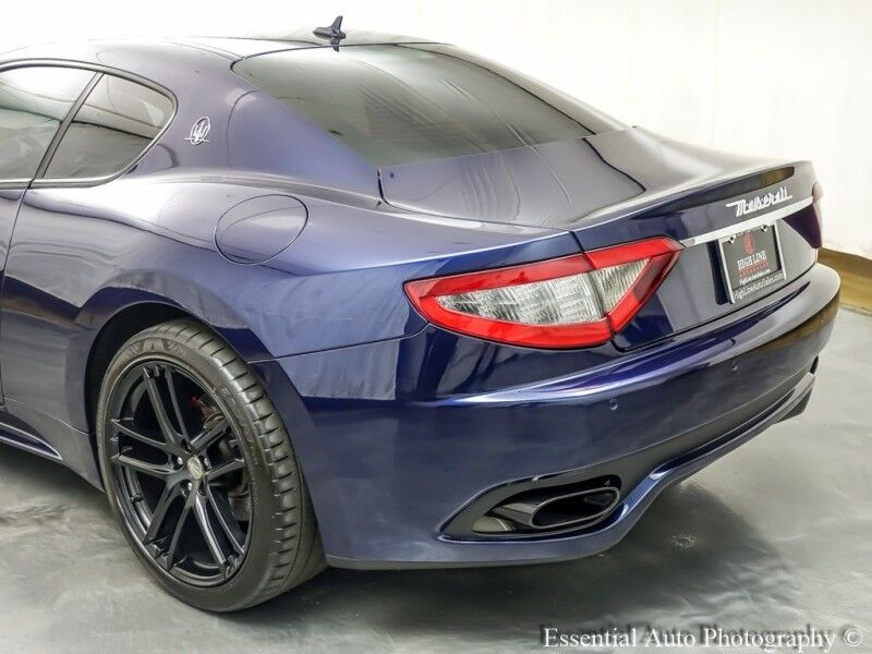 2017 Maserati GranTurismo MC Willowbrook IL