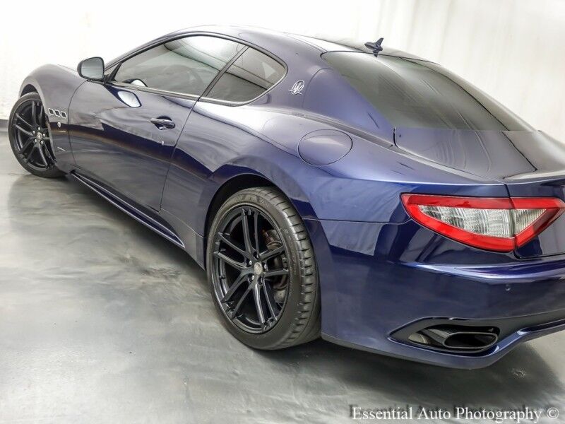 2017 Maserati GranTurismo MC Willowbrook IL