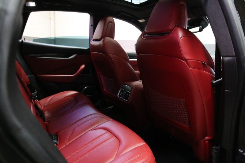 2017 Maserati Levante Plainview NY