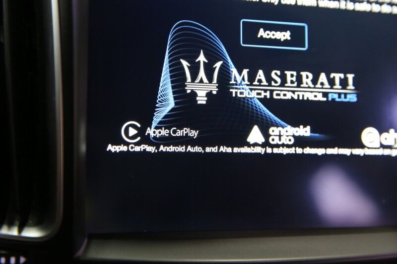 2017 Maserati Levante Plainview NY