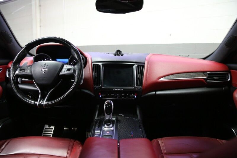 2017 Maserati Levante Plainview NY
