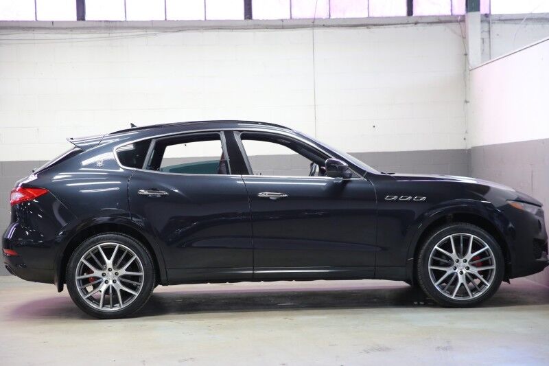 2017 Maserati Levante Plainview NY