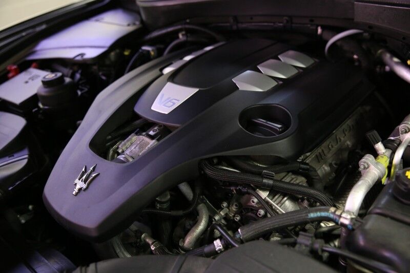 2017 Maserati Levante Plainview NY