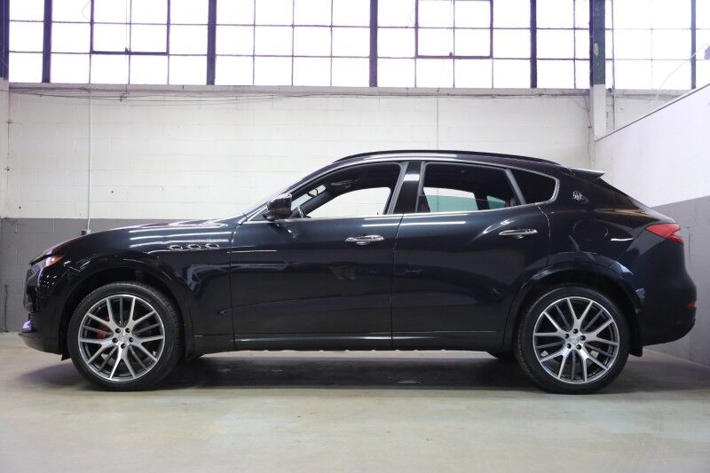 2017 Maserati Levante Plainview NY