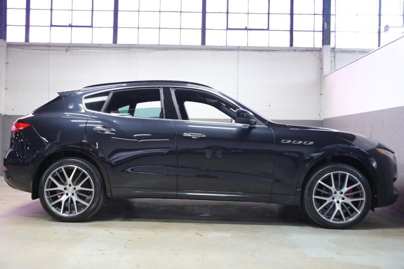 2017 Maserati Levante Plainview NY