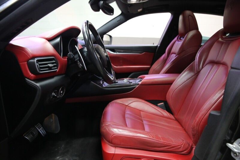 2017 Maserati Levante Plainview NY