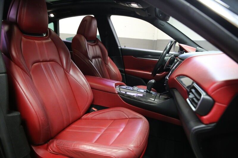 2017 Maserati Levante Plainview NY
