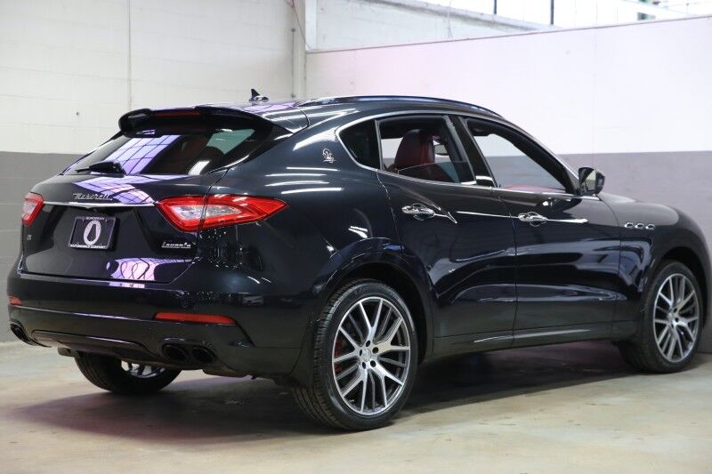 2017 Maserati Levante Plainview NY
