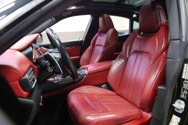 2017 Maserati Levante Plainview NY