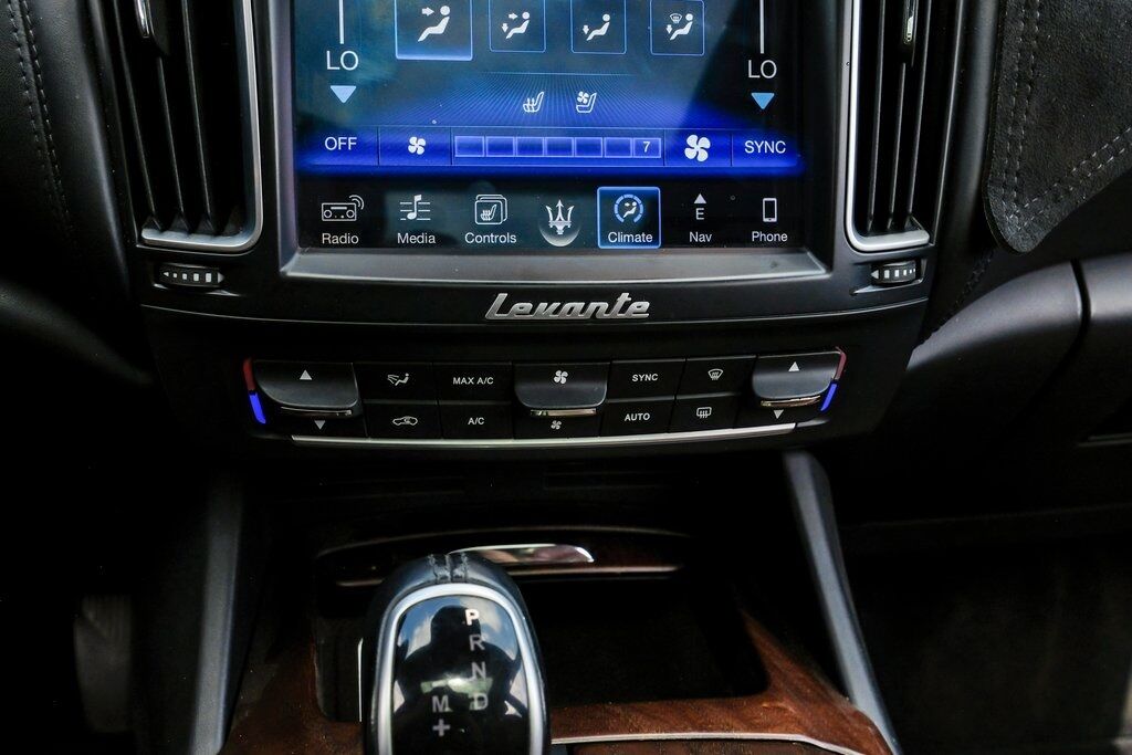 2017 Maserati Levante Base Carrollton TX