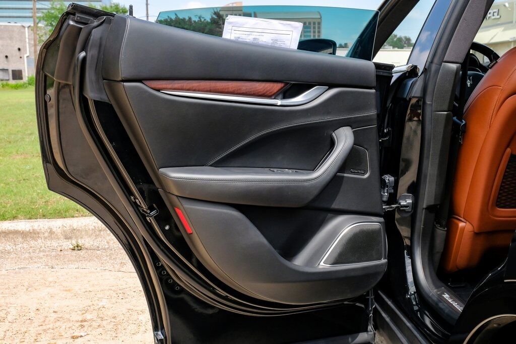 2017 Maserati Levante Base Carrollton TX