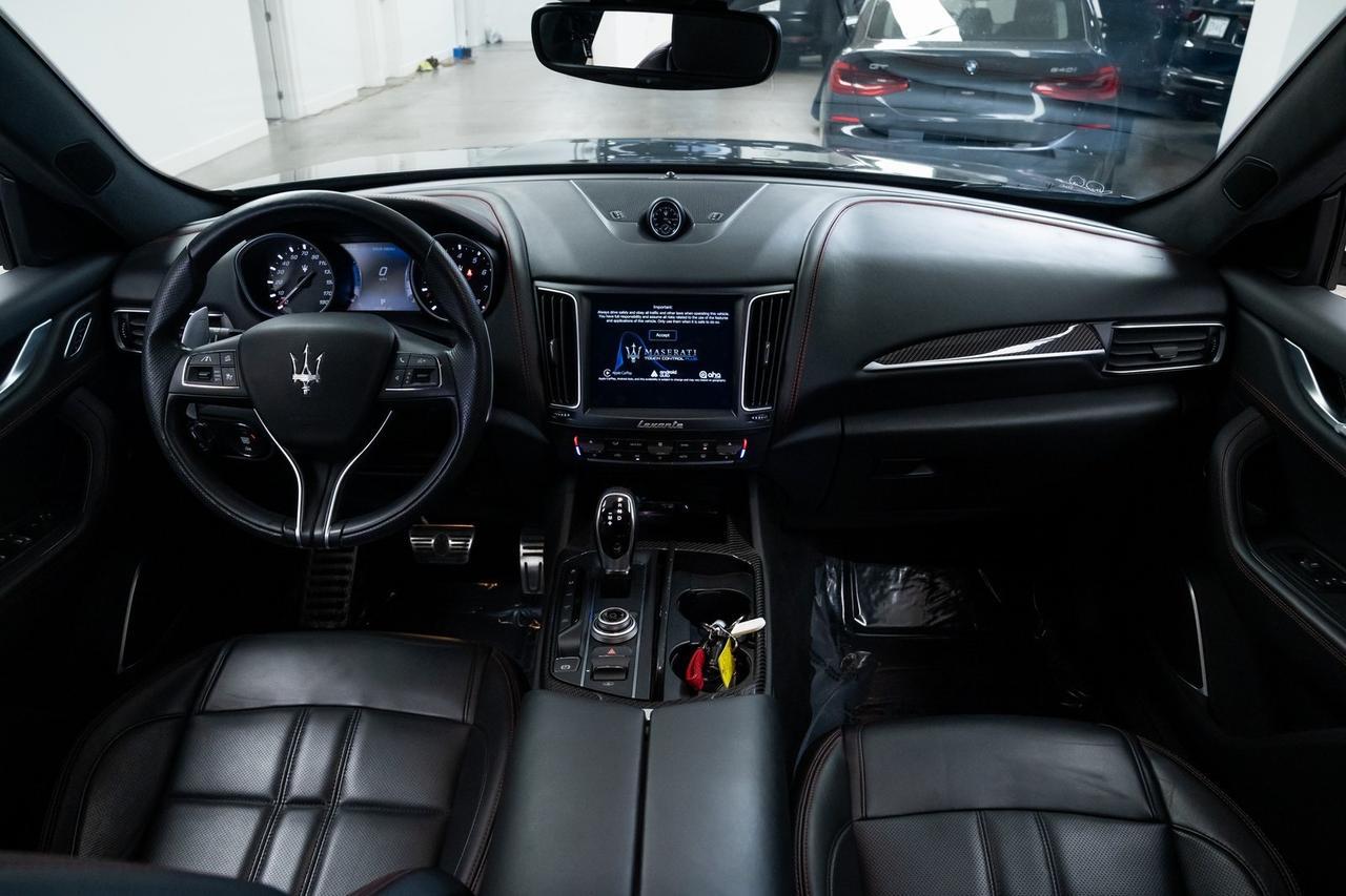 2017 Maserati Levante S Vented 12-Way Power Front Bucket Seats Harman/Kard Portland OR